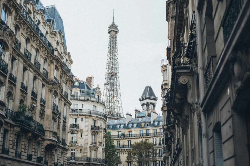 rue de cler - Paris - visitez paris - tourisme paris 